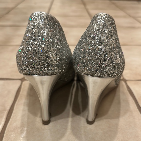 Badgley Mischka Silver Glitter Wedge Shoes - Picture 2 of 4